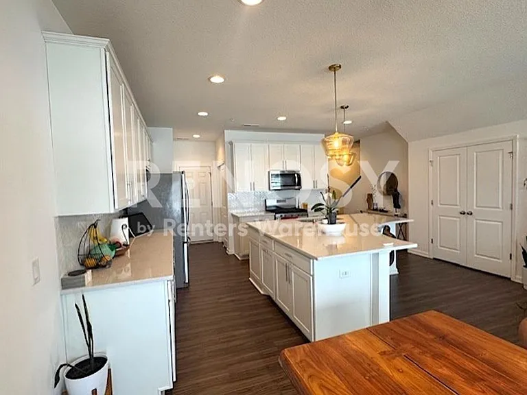 7216 Walnut Grove Ln N — Photo 12