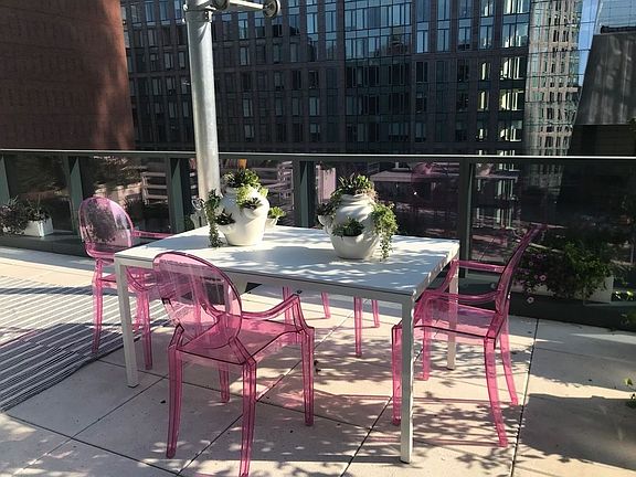 3rd image of 507 W 28th St #1115