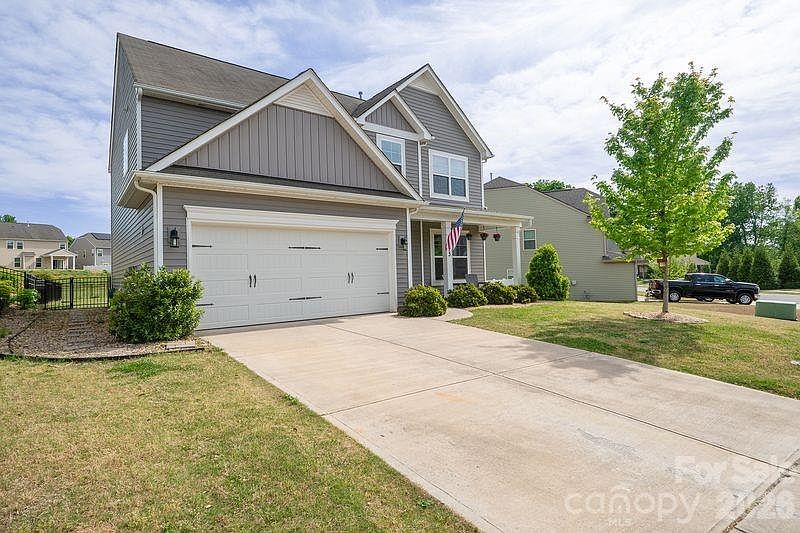 1st image of 113 Lantern Acres Dr