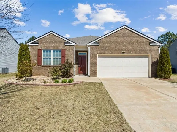 3255 Heatherwood Dr, Gainesville, GA 30507