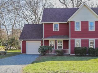 25 Captains Dr, Westerly, RI 02891