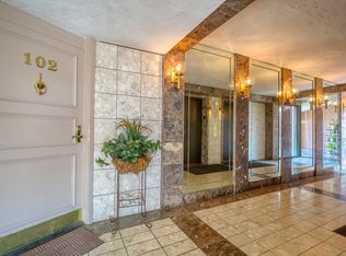 4401 Lakeside Dr UNIT 102, Jacksonville, FL 32210