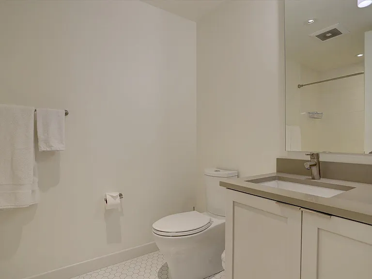 1750 Wewatta St #921 — Photo 17