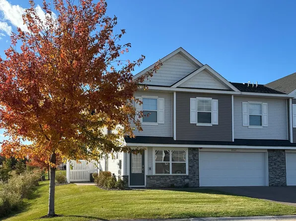 8067 Abercrombie Ln, Woodbury, MN 55129