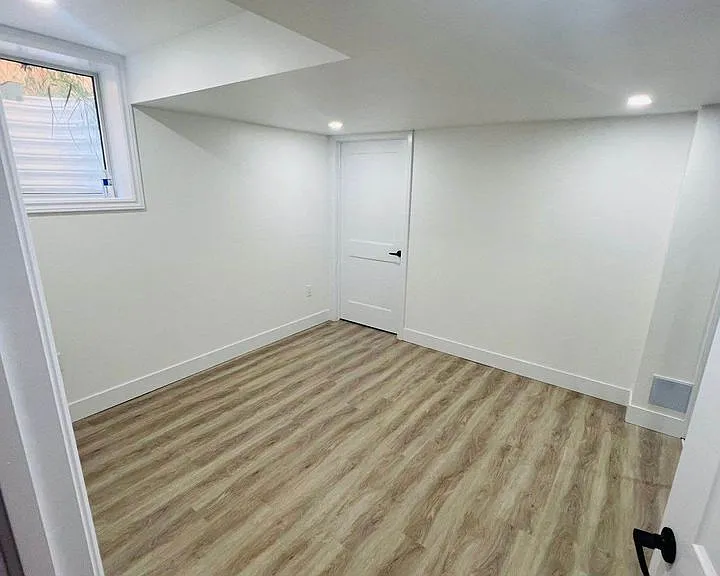 3916 Auckland Ave #BASEMEN — Photo 3