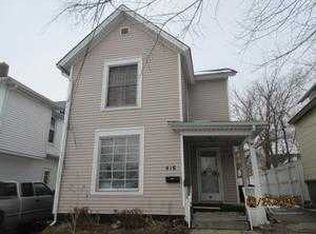 416 Addison St, Elgin, IL 60120