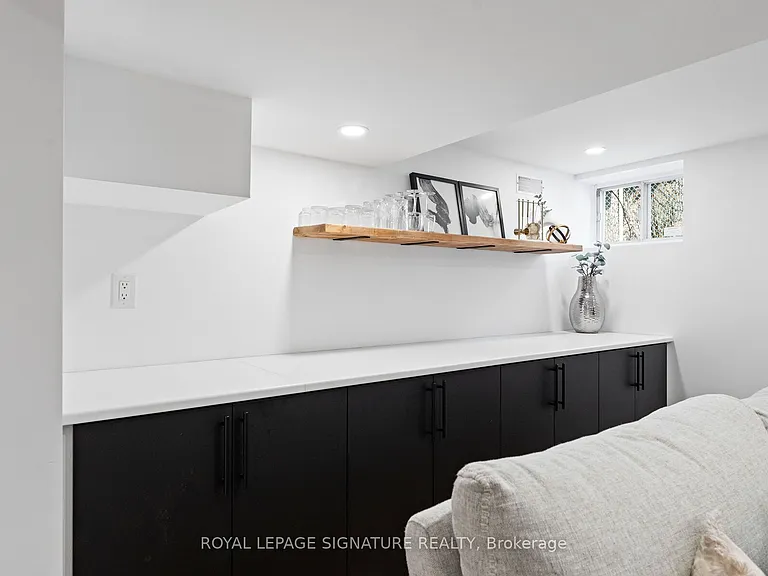 1342 Victoria Park Ave — Photo 23