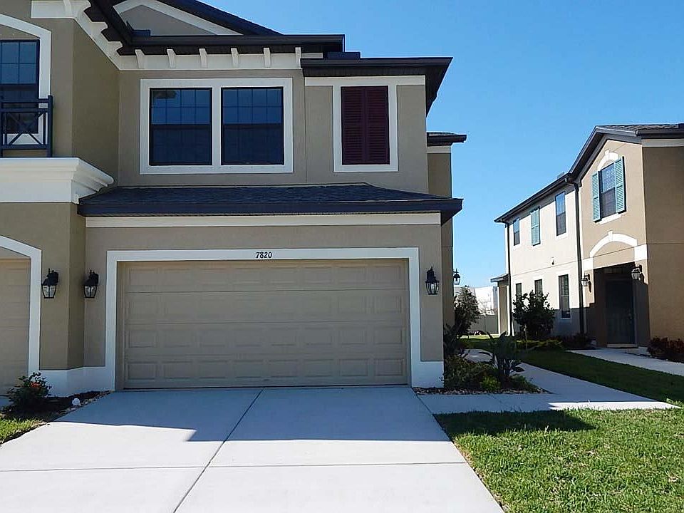 Located on 0068 in Creekwood Townhomes in Bradenton, FL