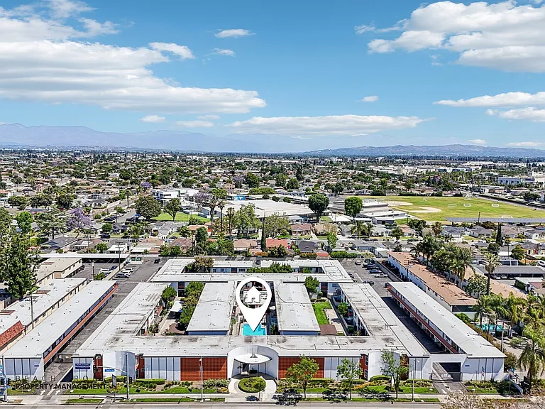 8721 Imperial Hwy. — Photo 28