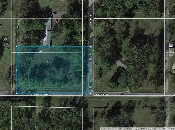 801 N Hopi St, Chouteau, OK 74337