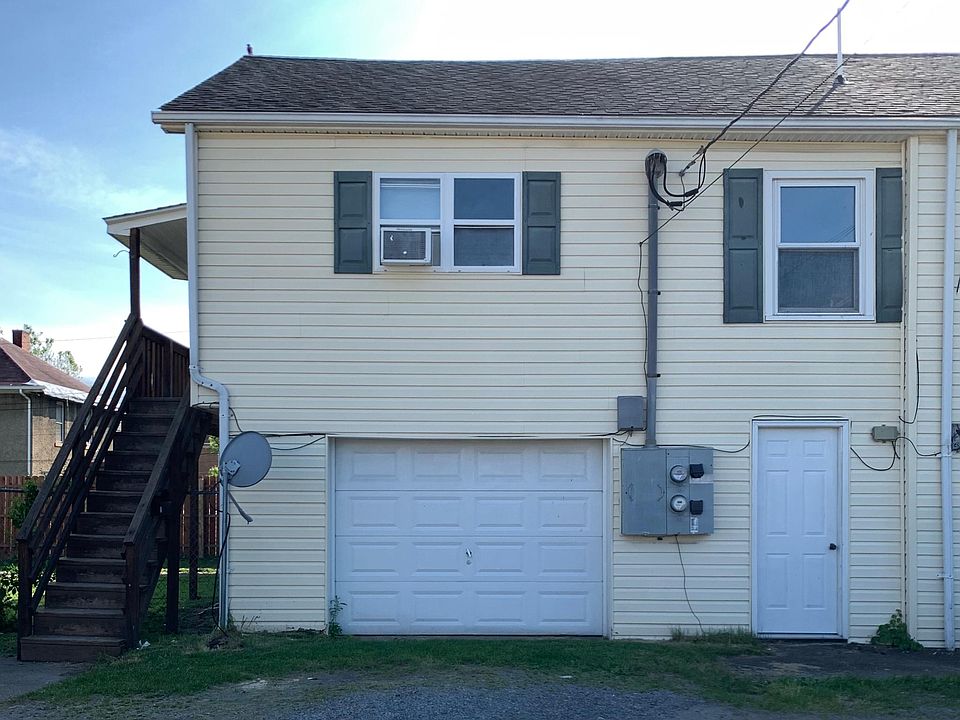 1st image of 1039 1/2 Morgantown Ave #2