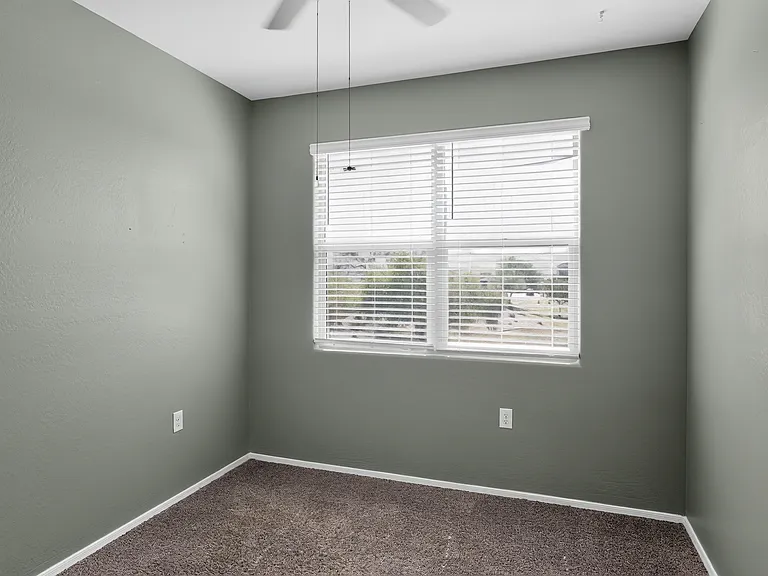 3476 N 308th Dr — Photo 14