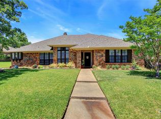 4804 Arabian Ct, Arlington, TX 76017