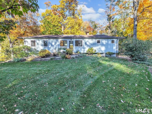789 Donna Drive, Orange, CT 06477