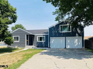 1610 R St, Gering, NE 69341