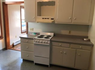 58 Campbell St APT 1, Woburn, MA 01801