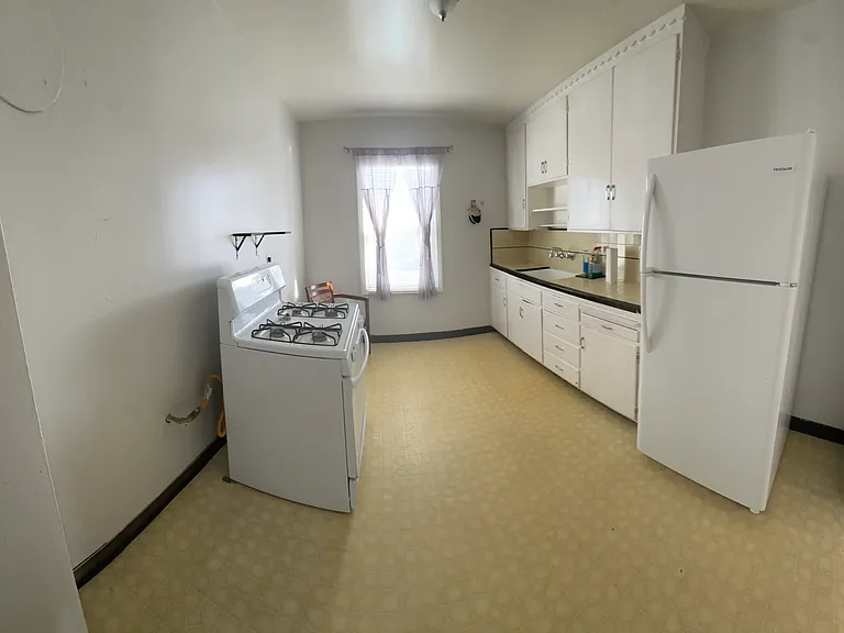 15091 Robin St #1 — Photo 7