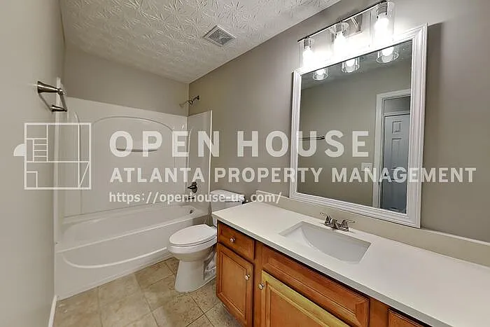 231 Waterbury Way — Photo 16