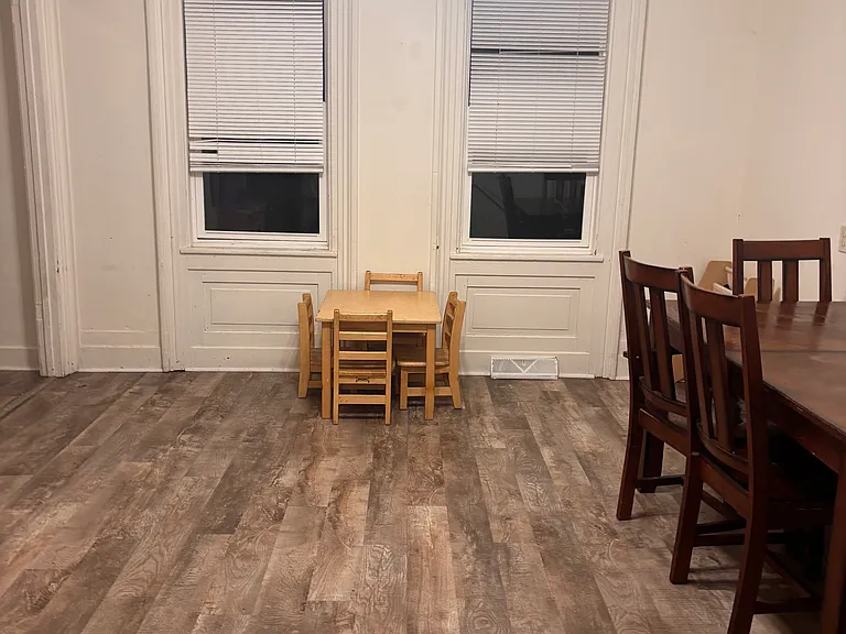 227 S 1st St #1 — Photo 5