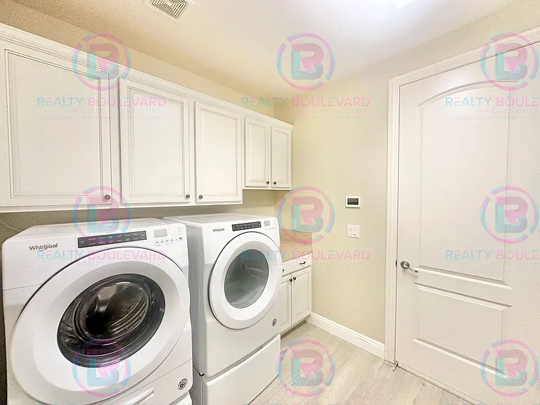 1767 Fairway Hills Trl — Photo 33