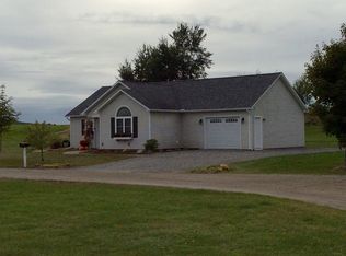 315 Dashner Cir, Derby Line, VT 05830