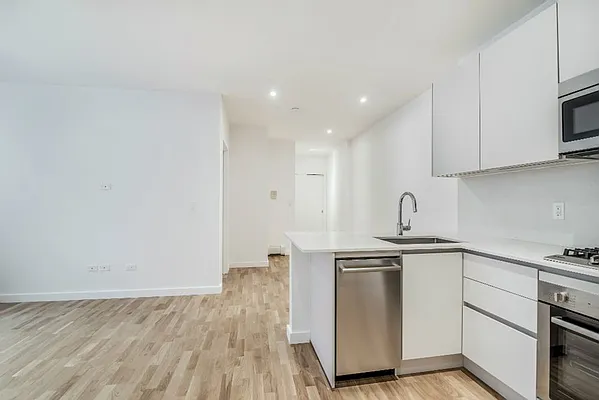 Rented by Akelius Real Estate Management | media 24