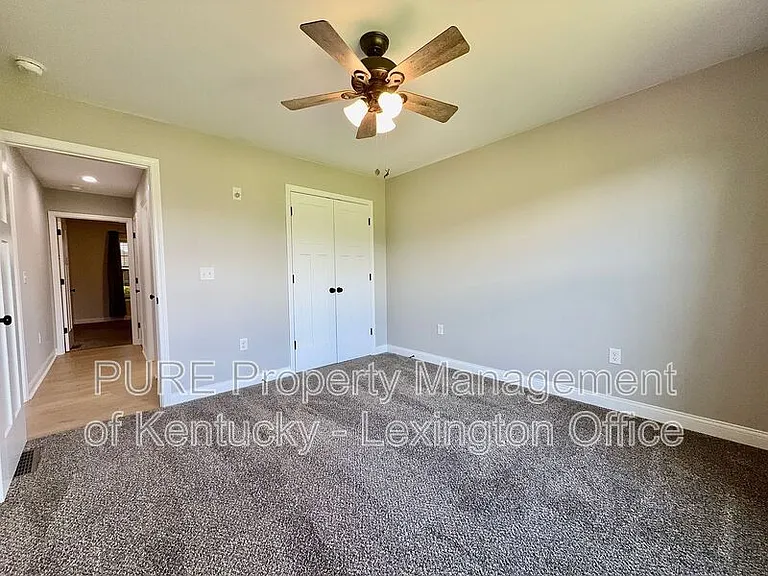 189 Page Dr — Photo 23