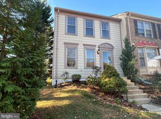 5549 Talon Ct, Fairfax, VA 22032