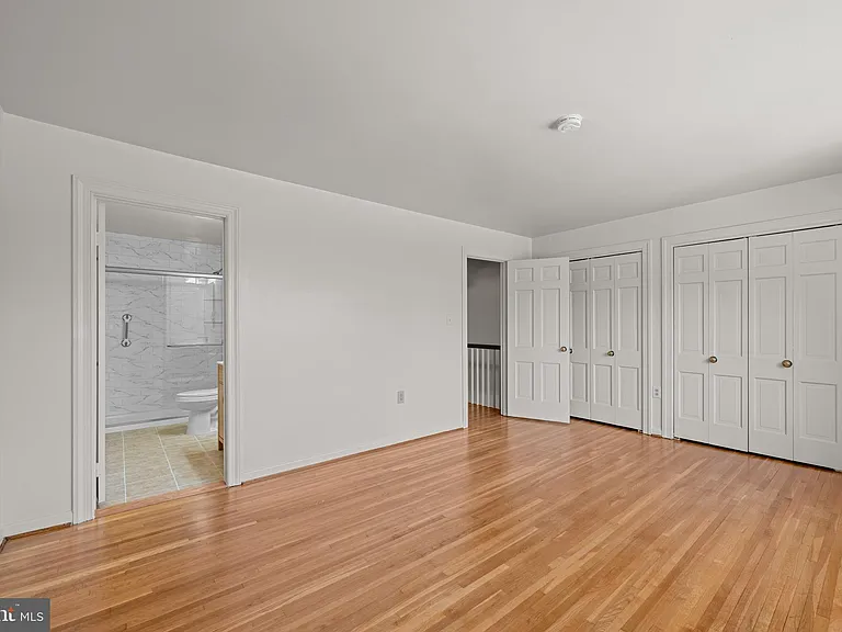 605 H St SW — Photo 29