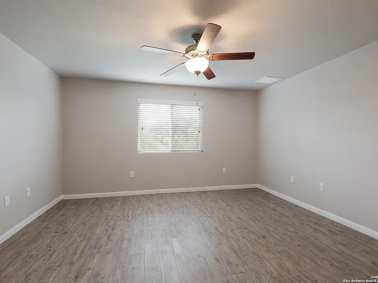 10102 Relic Oaks — Photo 12