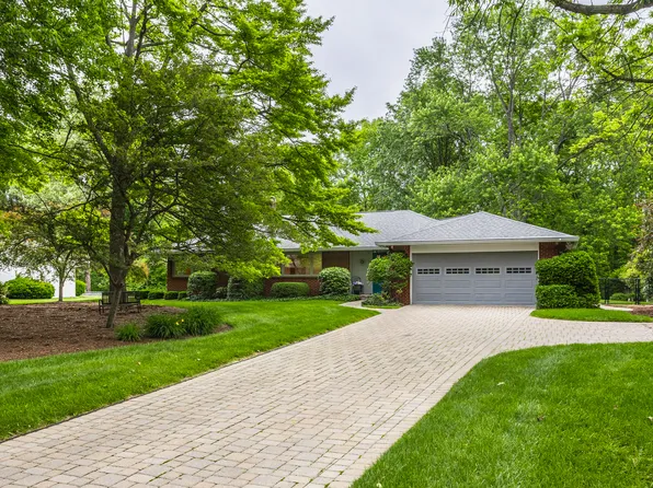 8905 Washington Boulevard West Dr, Indianapolis, IN 46240