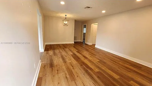 2511 Hayes St #1 Photo 1