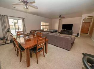 200 Willow Ct, Fowler, CA 93625