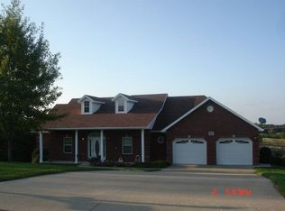 1211 Mehmert Pl, Jefferson City, MO 65101