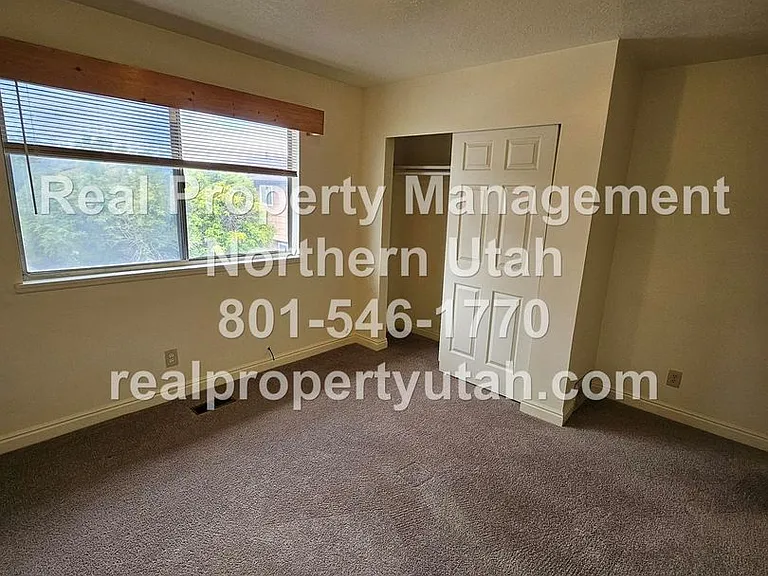 2793 W 5500 S — Photo 15