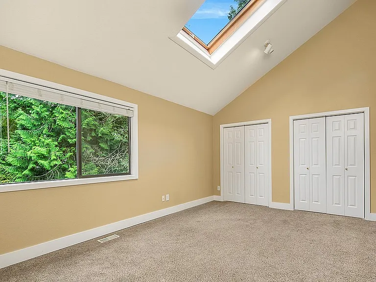 11704 NE 73rd St — Photo 4