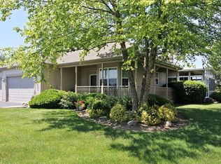 3475 Twin Oaks Dr, Wonder Lake, IL 60097