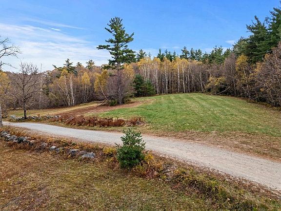 5th image of 8a Stonegate Farm Road