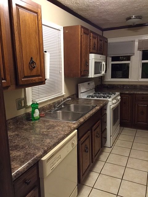 2nd image of 5156 Crittenden Ave