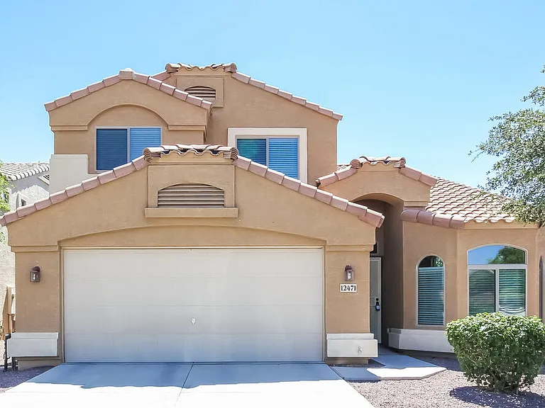 12471 N 75th Dr — Photo 1