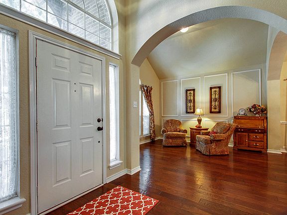 2nd image of 2708 Elmridge Dr
