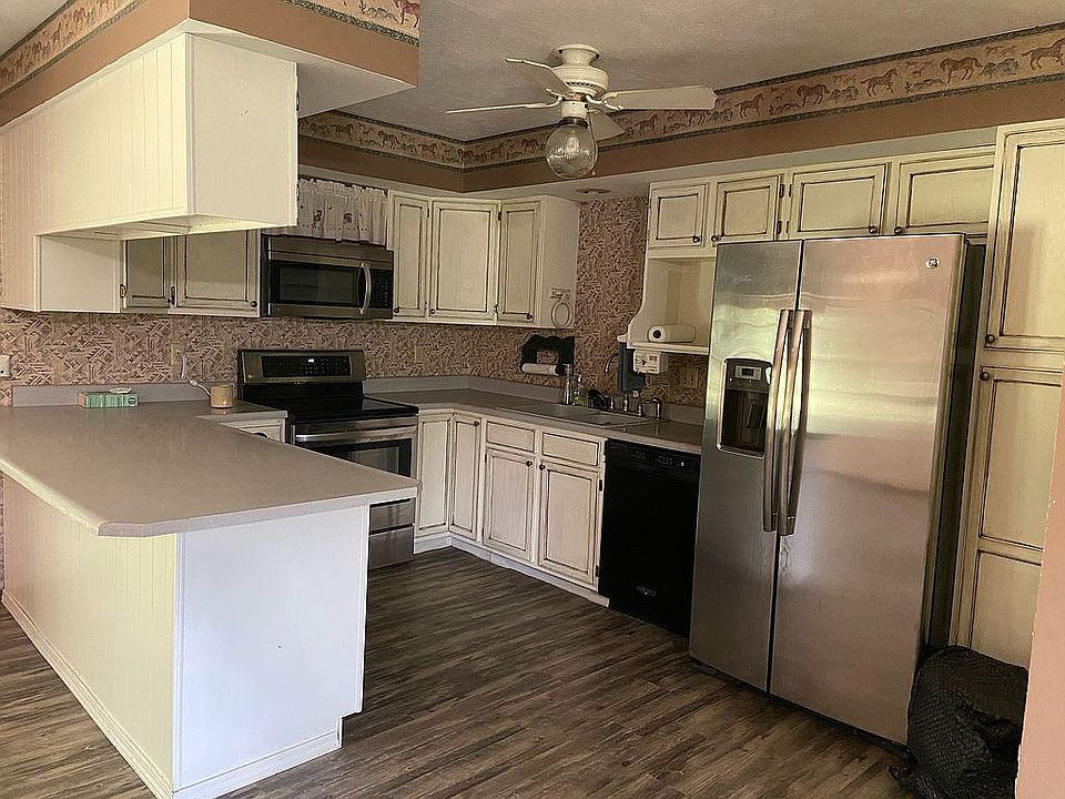 2nd image of 18185 N Miller Lake Ln