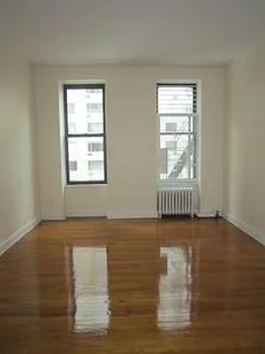 Rented by Immac Realty | media 43