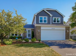 27W149 Walnut Dr, Winfield, IL 60190