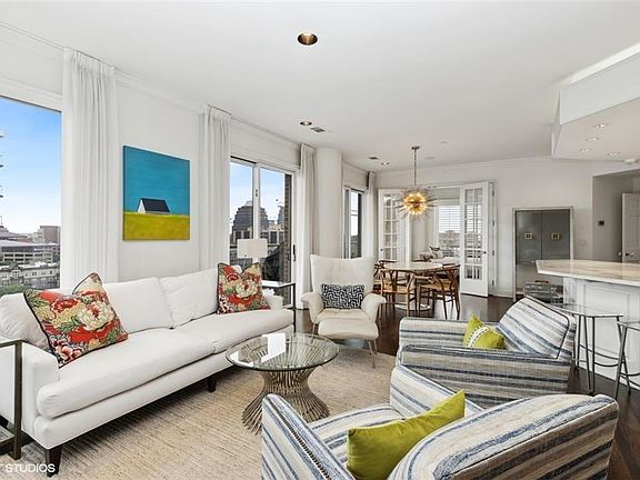 3rd image of 411 W 46th Ter APT 1002