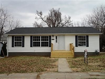 5th image of 802 N A St