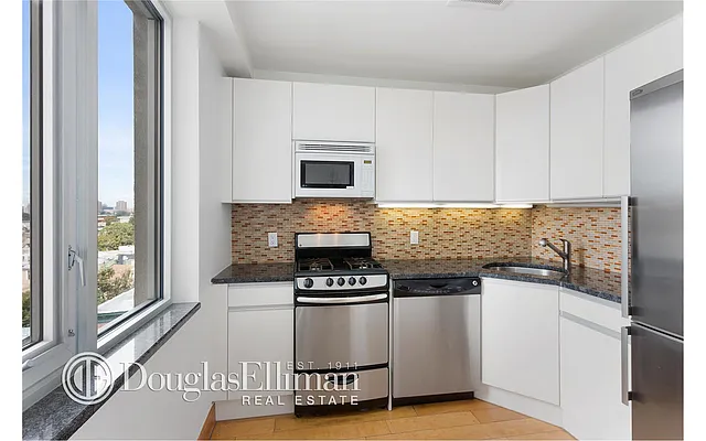 Rented by Douglas Elliman | media 8