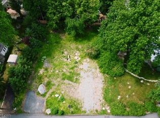 10 Cliff Trl, Kinnelon, NJ 07405