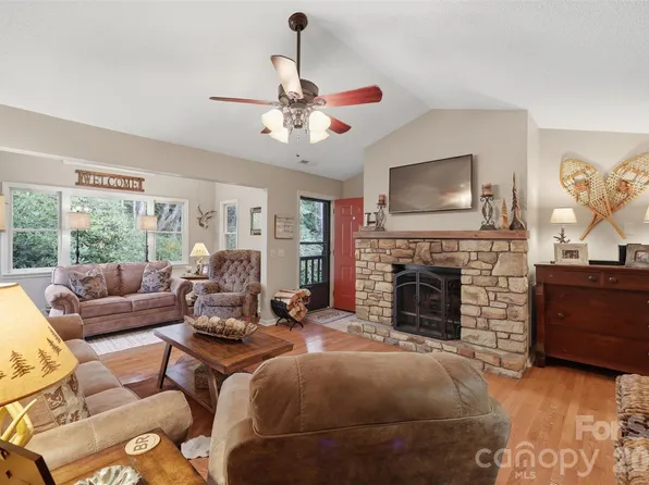 155 Glen Burney Ln Unit C6, Blowing Rock, NC 28605