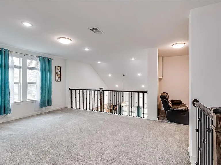 833 Whitetail Dr — Photo 18